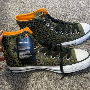 Cheetah converse high tops. Size 8 men , 10 women brand new with tags
